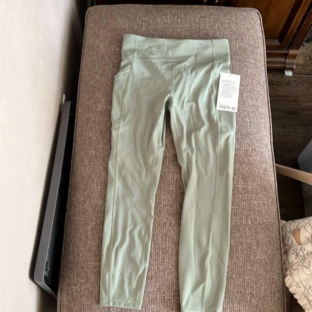 Lululemon Invigorate High Rise Tight “25 Light Green